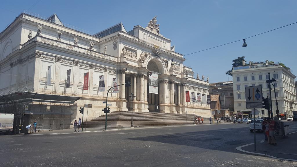 Una Finestra Su Monti Hotel Roma Exterior foto